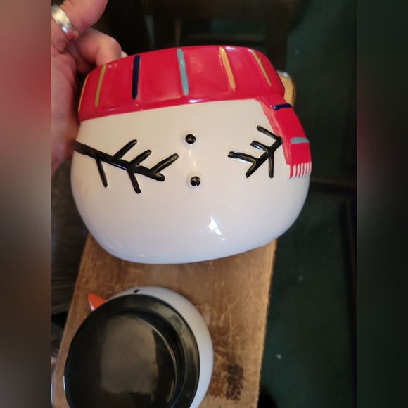 gently used ceramic St Nicolas square yuletide cookie jar - Picture 4 of 9